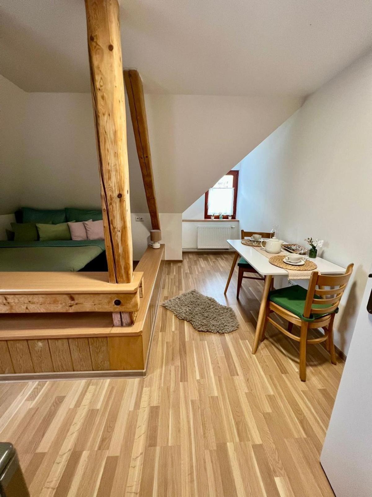 Ferienwohnung U Lupka - Ostrava Exterior foto