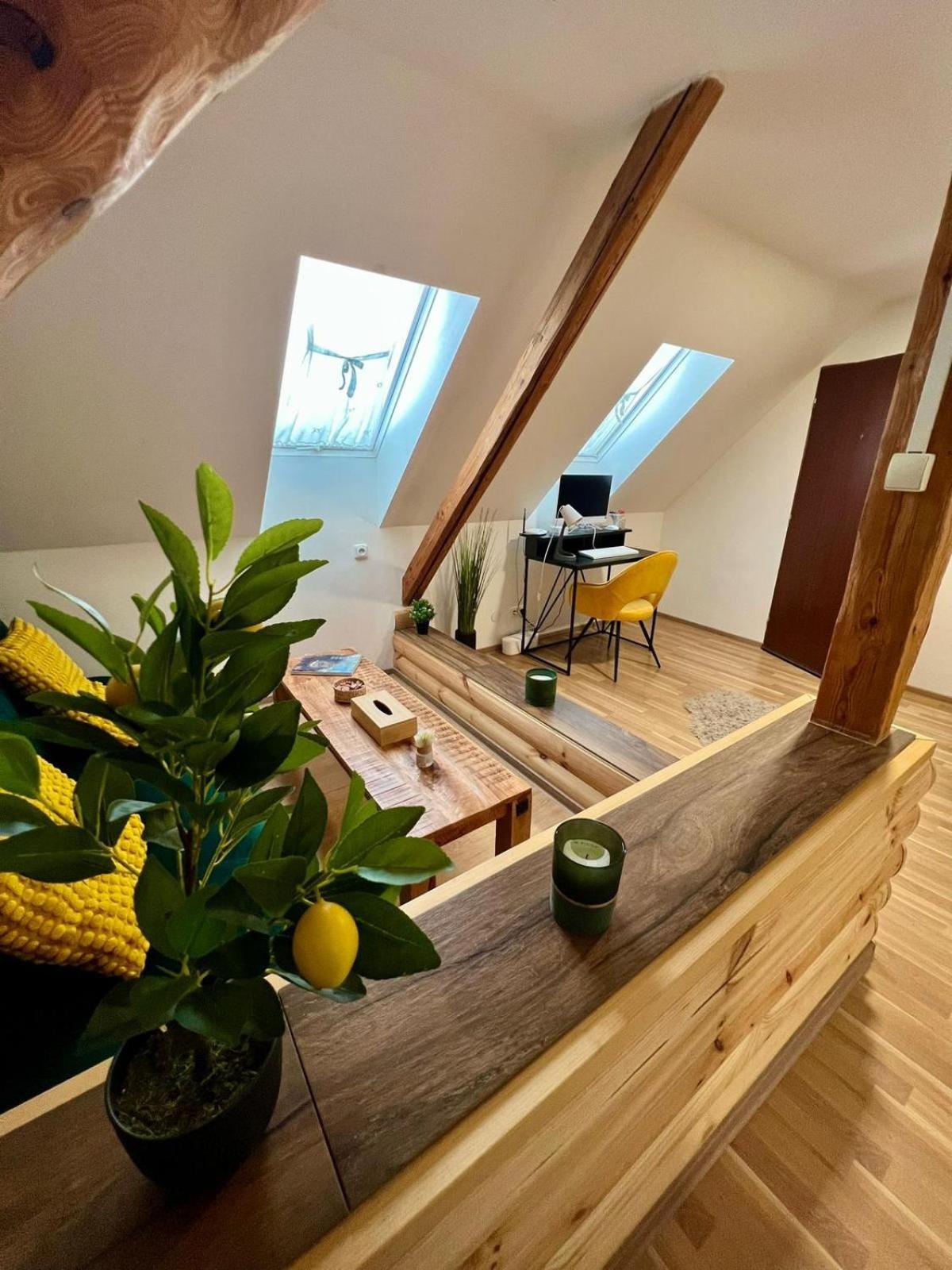 Ferienwohnung U Lupka - Ostrava Exterior foto